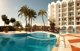 Ona Marinas de Nerja Beach & Spa - Nerja